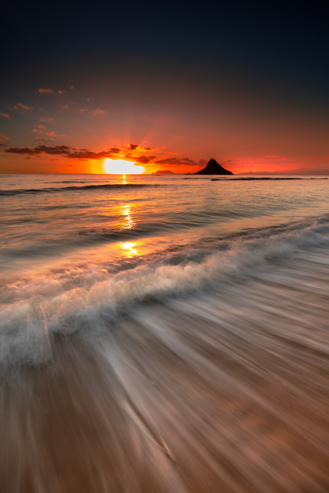 LANIKAI SUNRISE